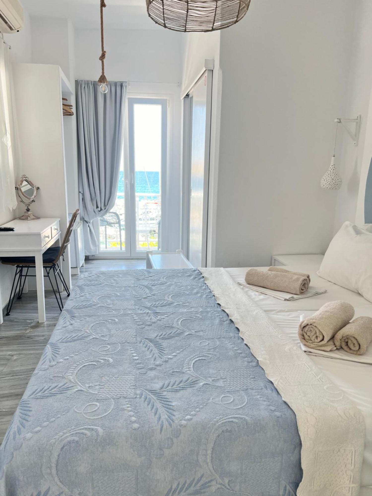 Daphne Hotel Naousa  Luaran gambar